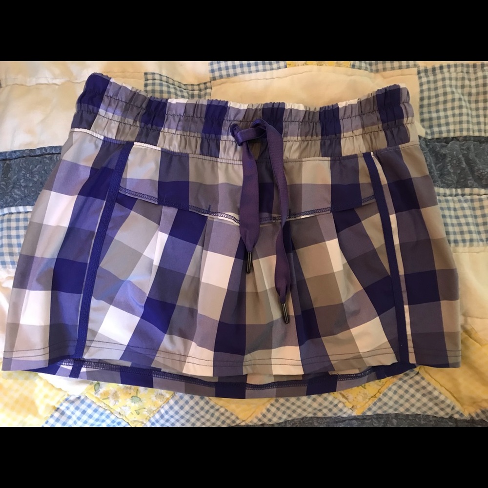 Lululemon purple plaid lined running skirt size 2